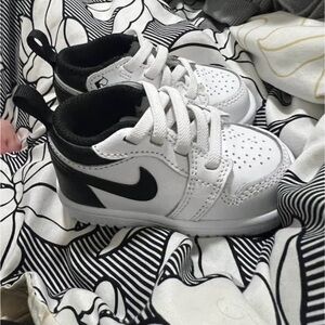 Toddler White and Black Jordan 1 Sneakers